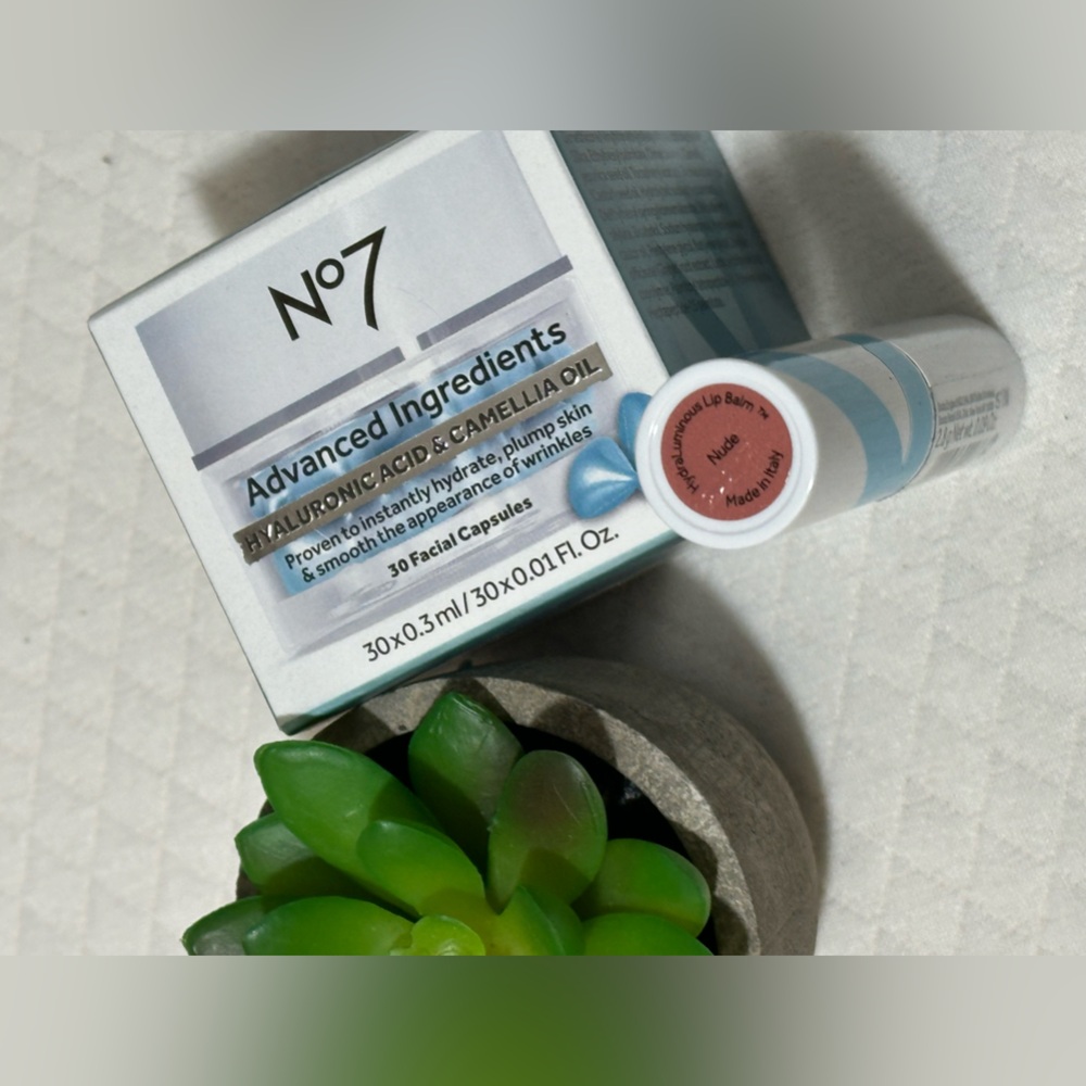 No 7 Bundle. ***56***  Color is Nude.  Never been used.  💗 - Picture 3 of 8